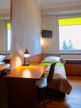 Отели типа «постель и завтрак» Premium Bed & Breakfast Мелец Двухместный номер с 2 отдельными кроватями и собственной ванной комнатой-2